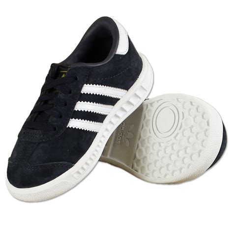 adidas schuhe kinder filiale hamburg|adidas hamburg shop.